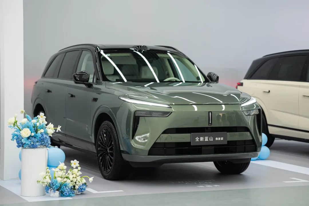 蓝山焕新版上市!魏建军:不会放弃魏牌