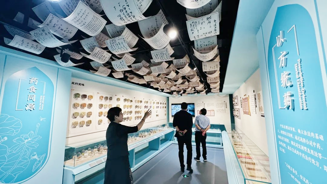 来源：中国医药物资协会