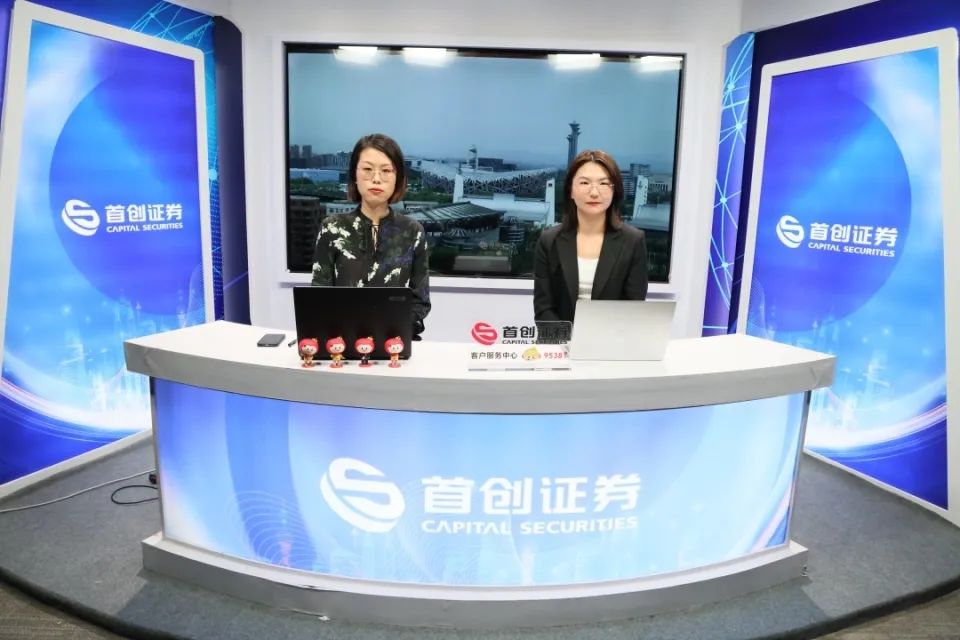 ͻ