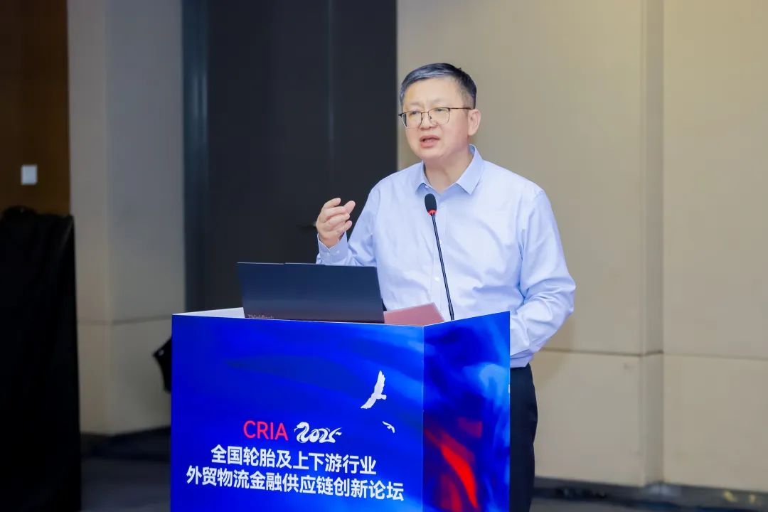 中国橡胶工业协会副秘书长及轮胎分会秘书长史一锋