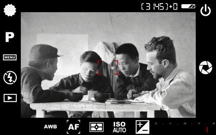 1936年,斯诺在陕北革命根据地