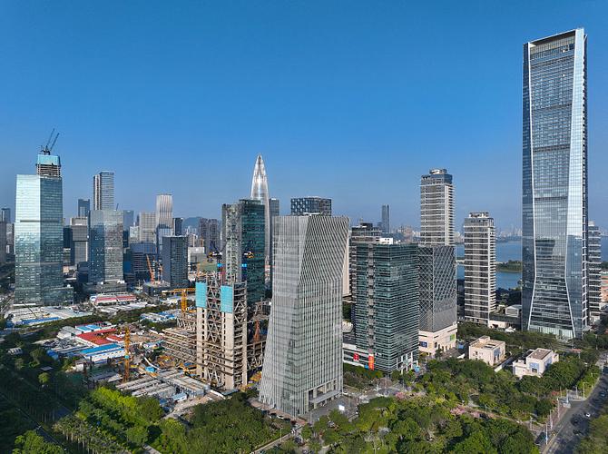构筑品牌百年传承之地重塑全球奢侈品精神版图