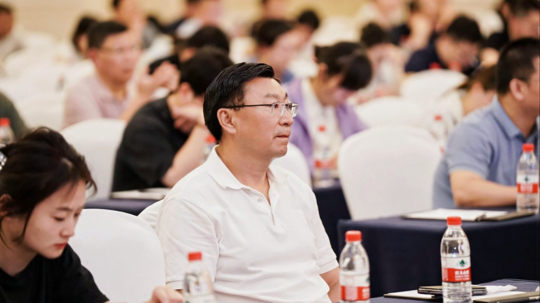 左右滑动查看现场图片