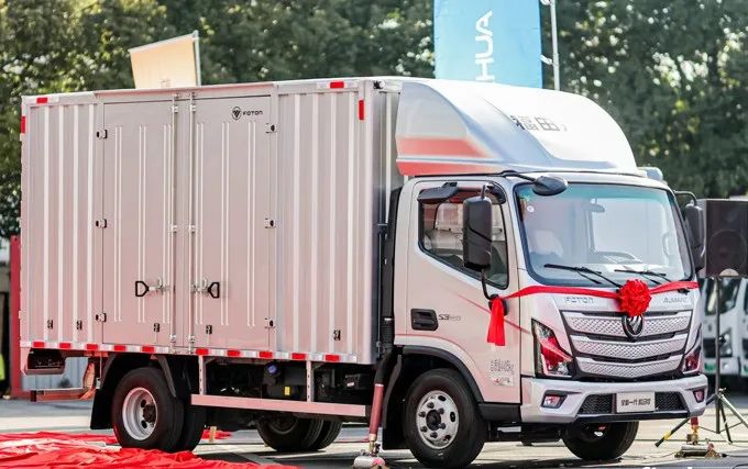 福田领跑 它升第二 远程领涨90%！轻卡上半年销量稳破100万辆？丨头条