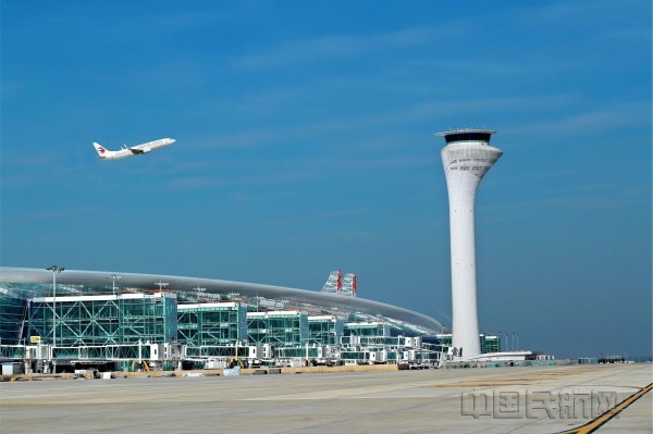 东航在武汉天河机场执行航班