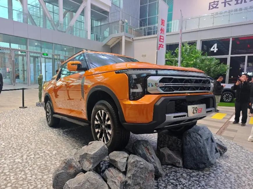 新能源暴涨94%！皮卡5月前十分化：郑州日产逆增16% 雷达领涨 谁双增？丨头条