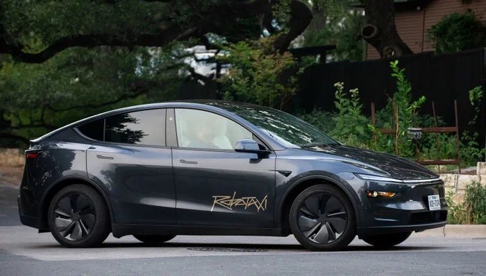 图片来源:特斯拉