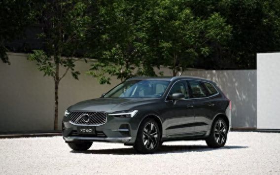 沃尔沃全新XC60上市，限时价25.49万元起