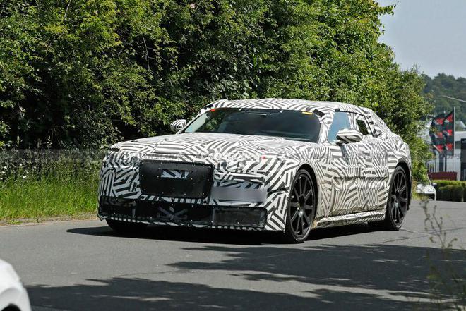 捷豹电动四门 GT 跑车原型路测图曝光：续航 692 公里