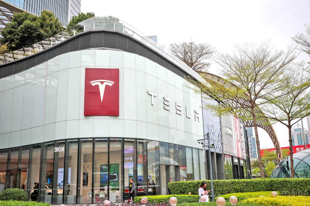 高傲的马斯克，在欧洲正感受到比亚迪们的压力