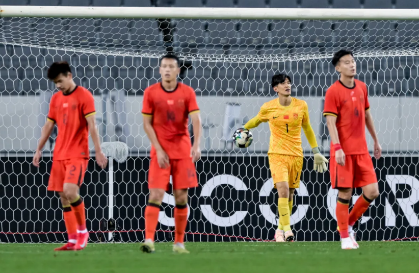 1:0，国足东亚杯最后一场赢下中国香港