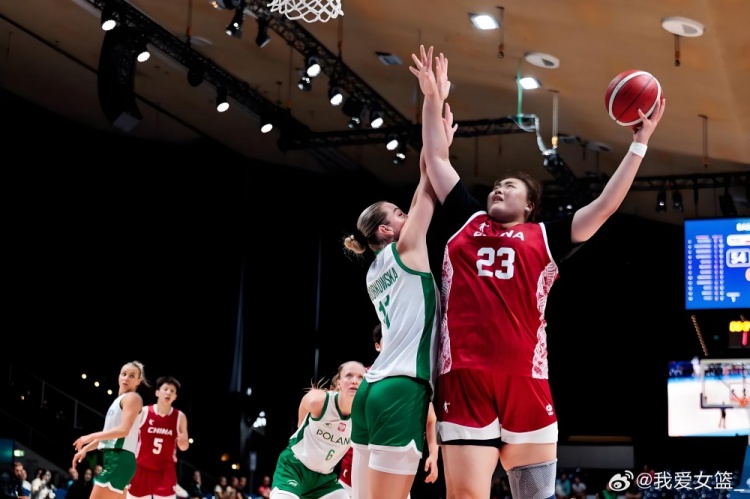 中国大运女篮加时逆转波兰晋级决赛 7月26日凌晨将战美国大运女篮