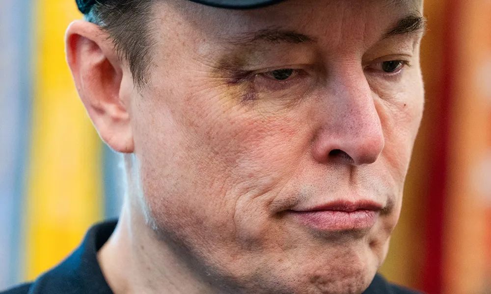 马斯克的豪赌危险了：特斯拉无人驾驶出租车服务难以推广