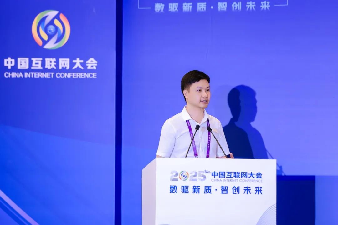 ▲ 每日互动董事长方毅现场发言