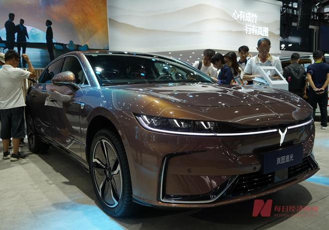 三大汽车央企赛跑！长安、一汽2030年销量目标要实现500万辆，谁会先达成？