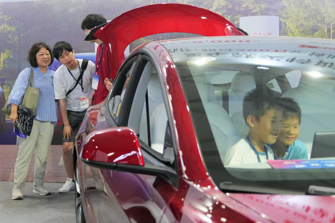 今年前7个月汽车产销同比增长