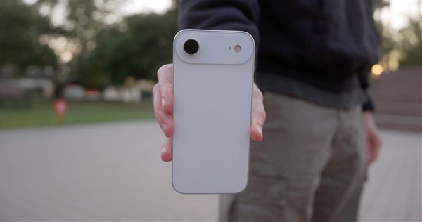 曝iPhone17 Air国行版已开始组装:无卡时代要来了