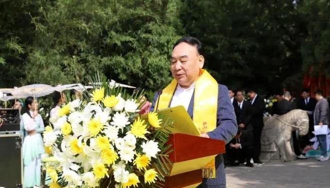 自称“苏辙后人”的“俄罗斯院士”，签下33亿大单，项目3年后“流产”！身份存疑