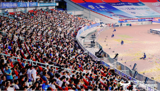 (湖北移动在“汉超”4个主场地及8个高校场地部署5G-A网络)