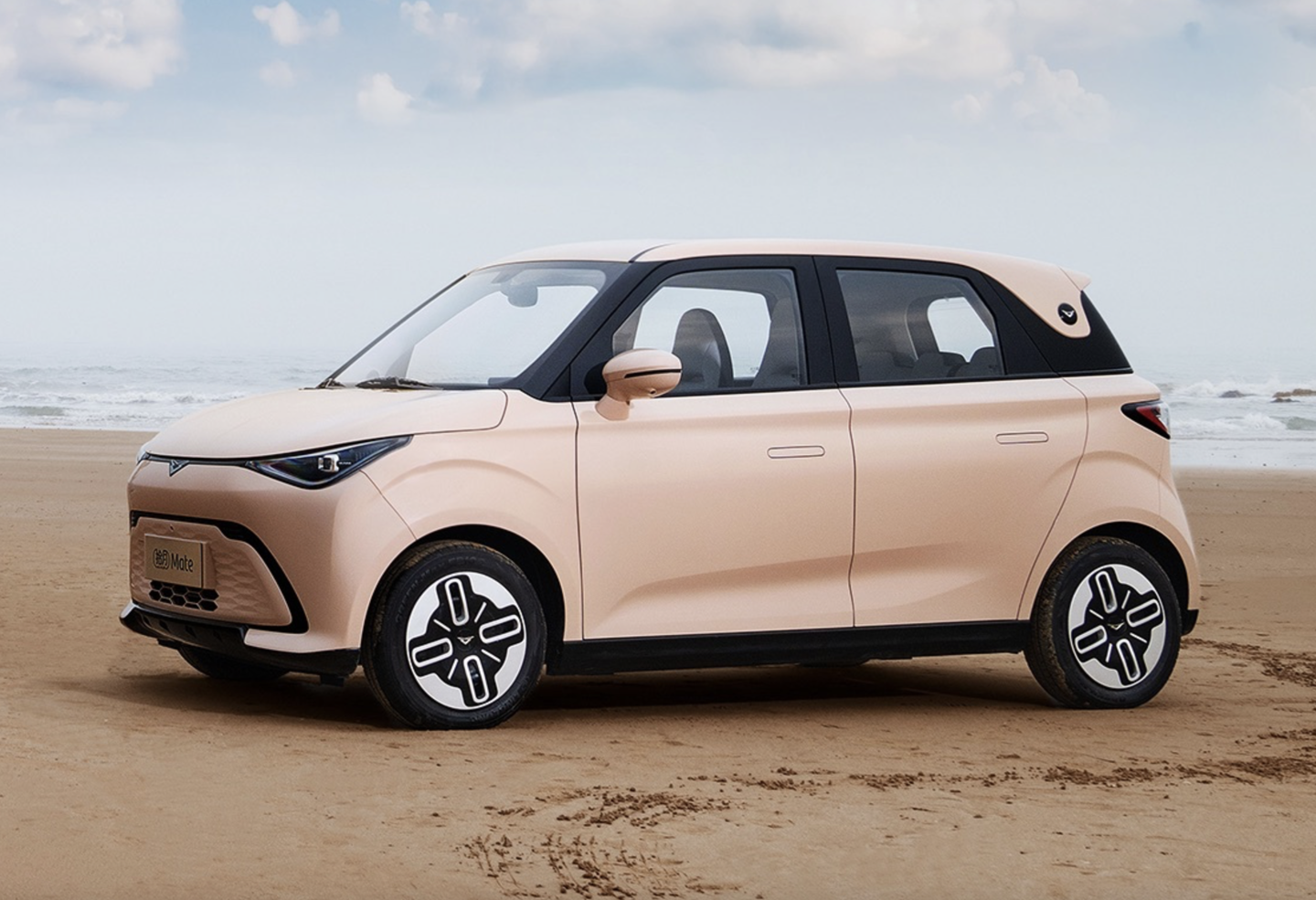 售 5.09 万元、续航 201 公里，凯翼拾月 Mate 周年版纯电小型车上市