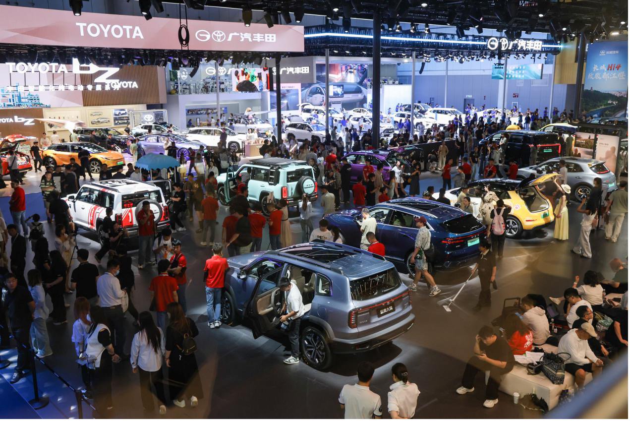 哈弗大狗 PLUS 正式开启预售，Hi4 技术耀目成都车展