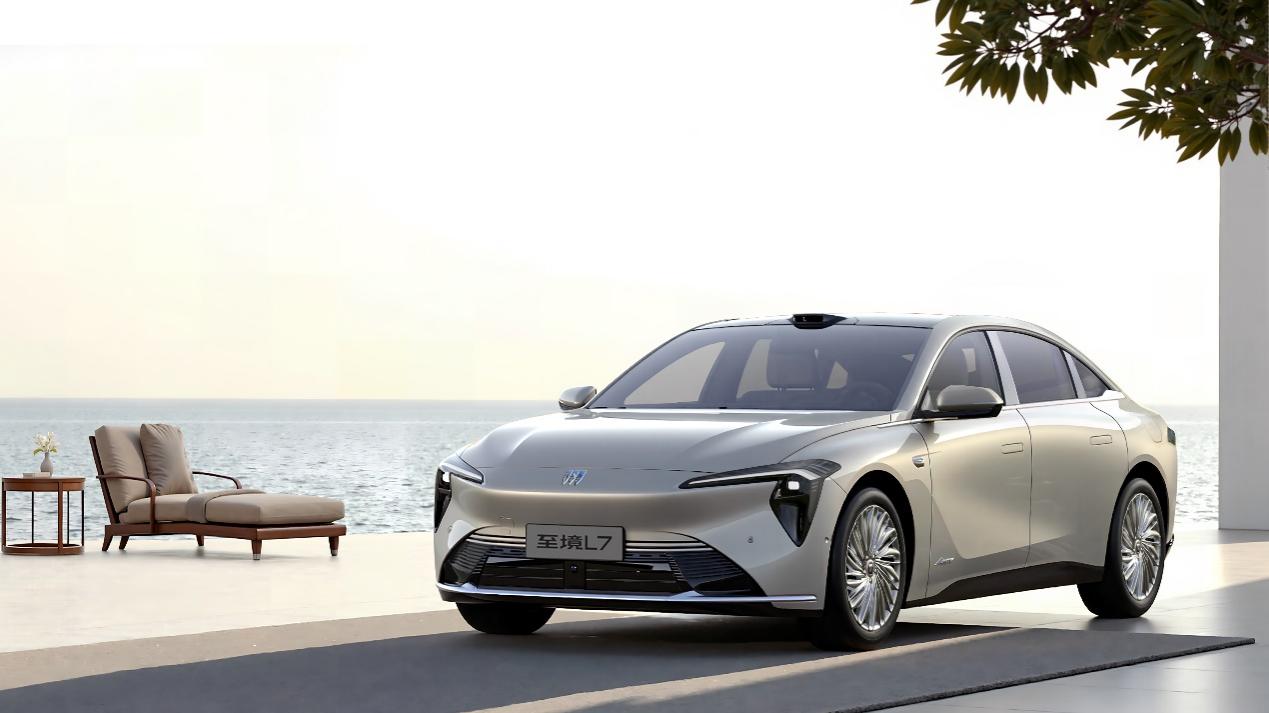 别克发布“逍遥智行”辅助驾驶品牌 Momenta提供支持