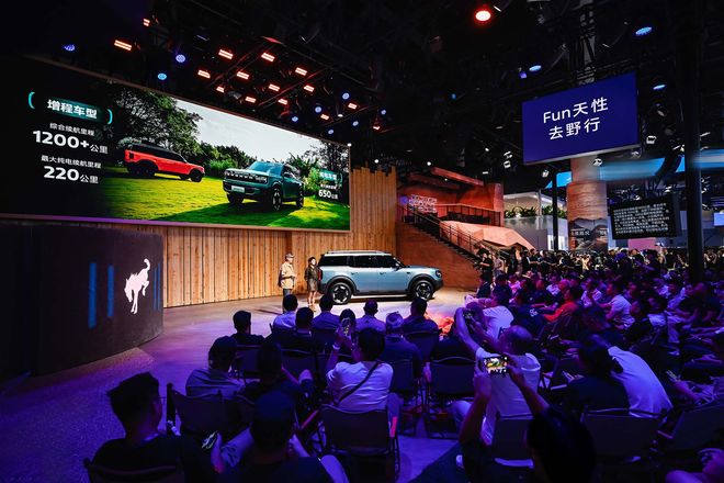 硬派越野遇上智能化，福特智趣烈马全球首发