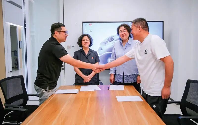 2025年6月23日,山东省烟台市芝罘区人民法院驻综治中心速裁团队成功调解一起买卖合同纠纷