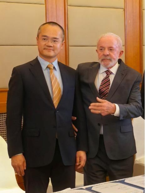 1.8万公里外的商战，撕开中企出海最悲哀的一面：本是同根生，相煎何太急？