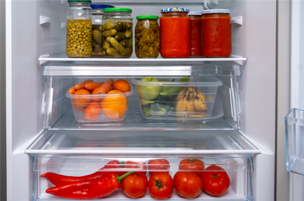 冰箱怎么放食物合适 7ac4-21cc7be708ba58a74b0a63d2702b0733.png