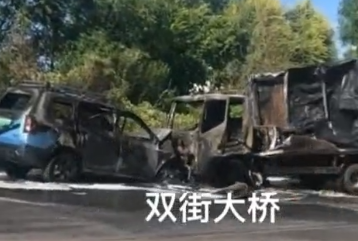 增程式电动车60km/h追尾后起火 车主怀疑车身质量问题