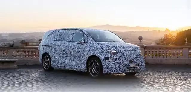 梅赛德斯-奔驰VLE原型车首次亮相车展：最高8座椅布局，明年上市