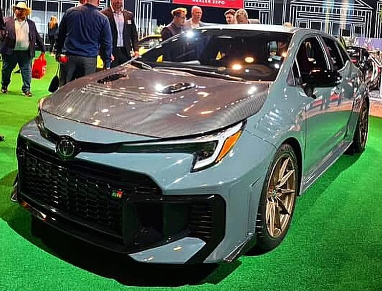 限量 500 辆，丰田高性能版 GRMN Corolla 卡罗拉掀背车曝光