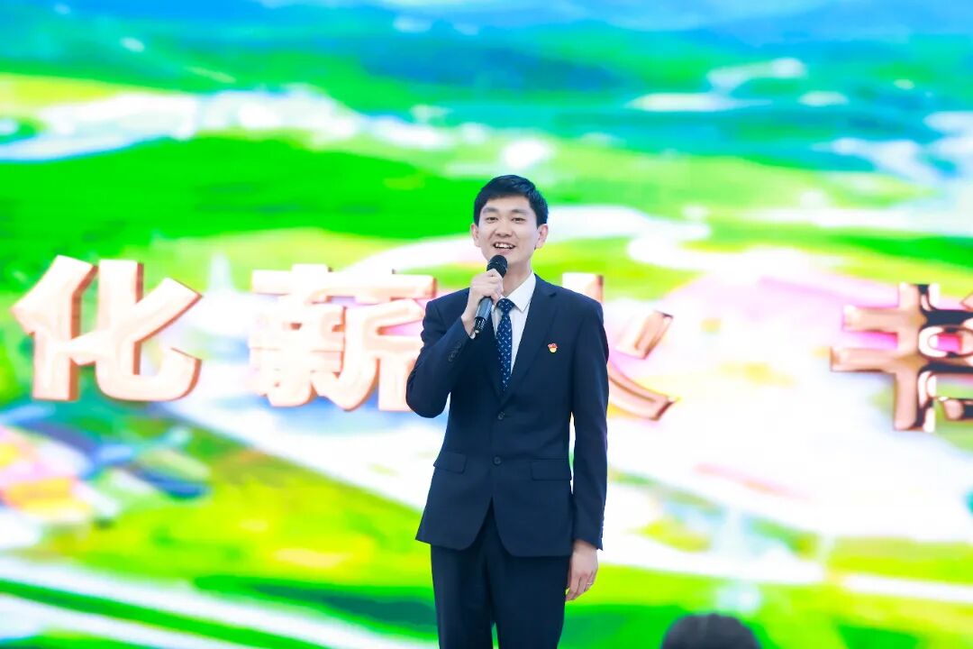 企业文化宣讲大使代表(滑动查看更多图片)