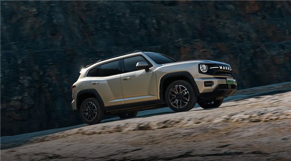 合资SUV没出路！哈弗大狗PLUS上市：10.98万元起买中型SUV