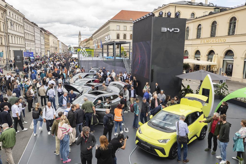 2025慕尼黑车展上的“中国主场”：从产品出口到生态出海