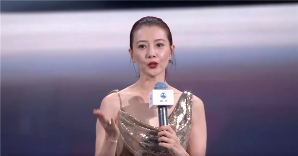 高圆圆成为腾势N9代言人：开了腾势N9 发现自己开车技术也不错