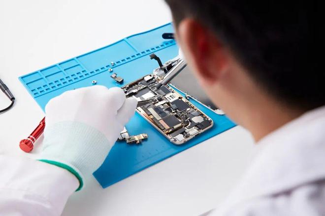 用户遭遇“绿线”售后问题，OPPO还能抢到iPhone蛋糕吗？