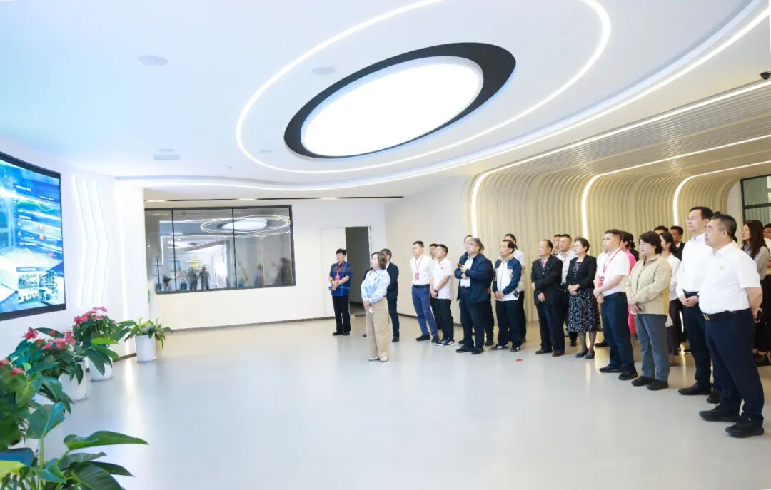 魏桥创业集团有限公司联系方式 b733-5ff1af7172786b38d75ed387669ff32f.jpg