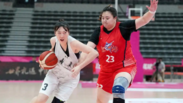 张子宇还只是个潜力股，中国女篮主帅宫鲁鸣要不要考虑一下刘禹彤？