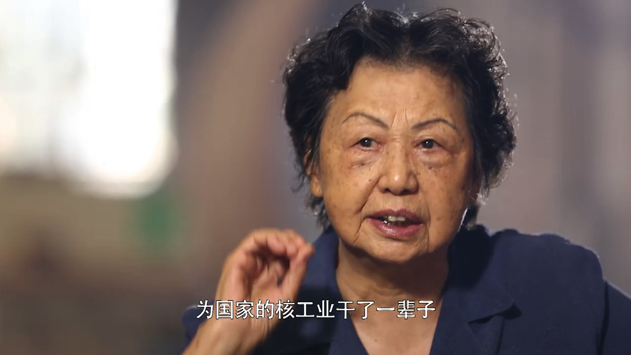 许美征在纪录片《绝境求生》中出境