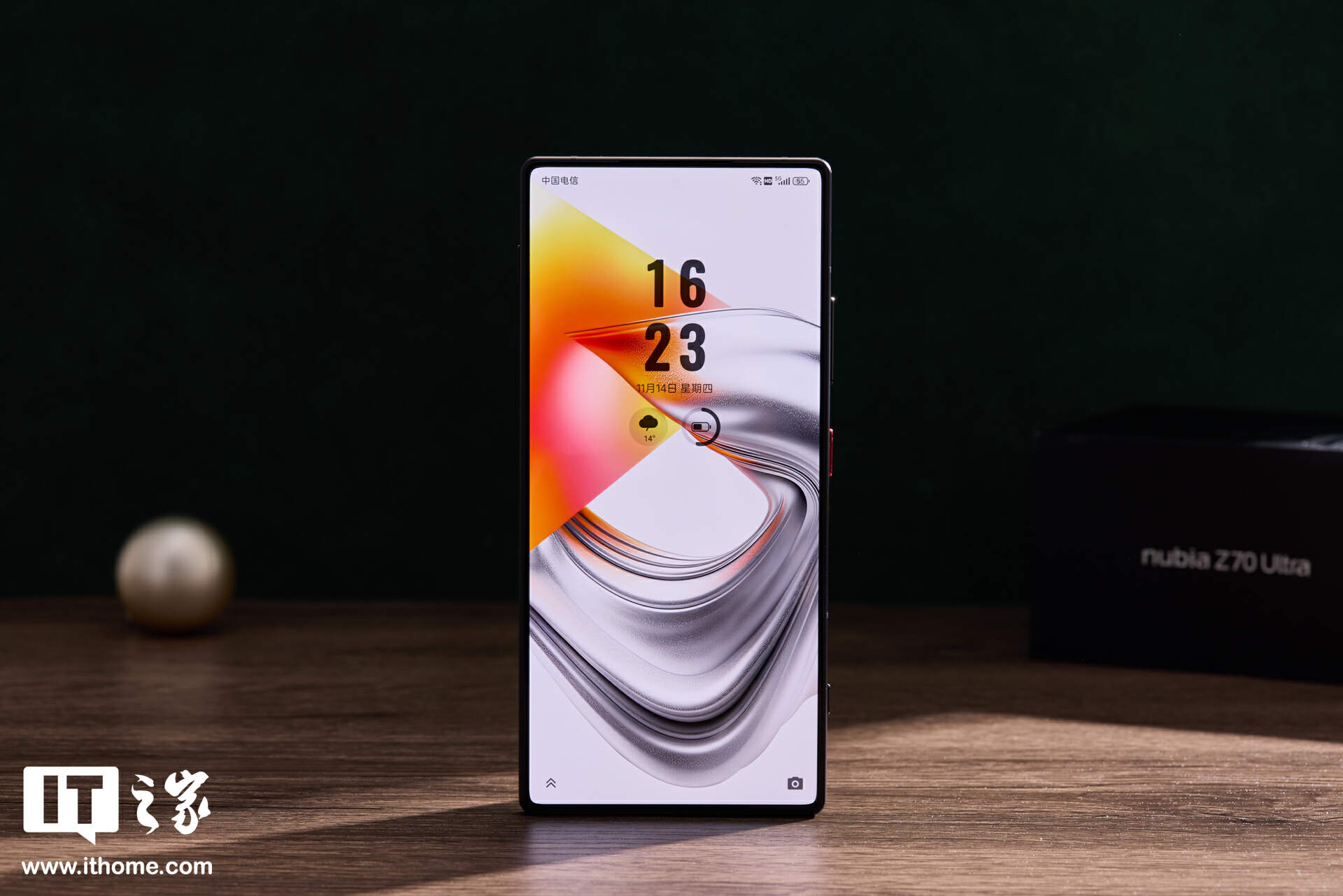 ▲ IT之家评测室：努比亚 Z70 Ultra 上手