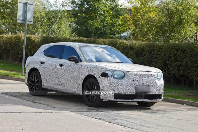 宾利首款电车谍照曝光