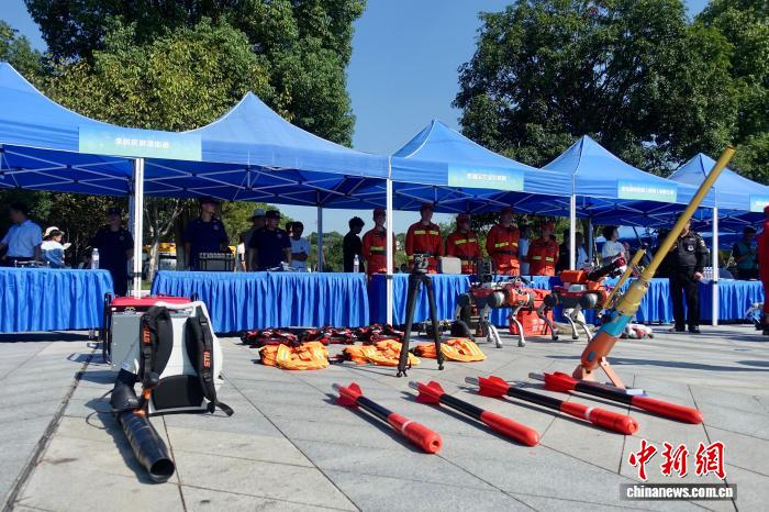 10月10日，裝備展示。中新社記者 錢晨菲 攝