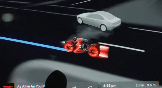 特斯拉与迪士尼合作引争议：车机引入《创：战神》车模被指广告