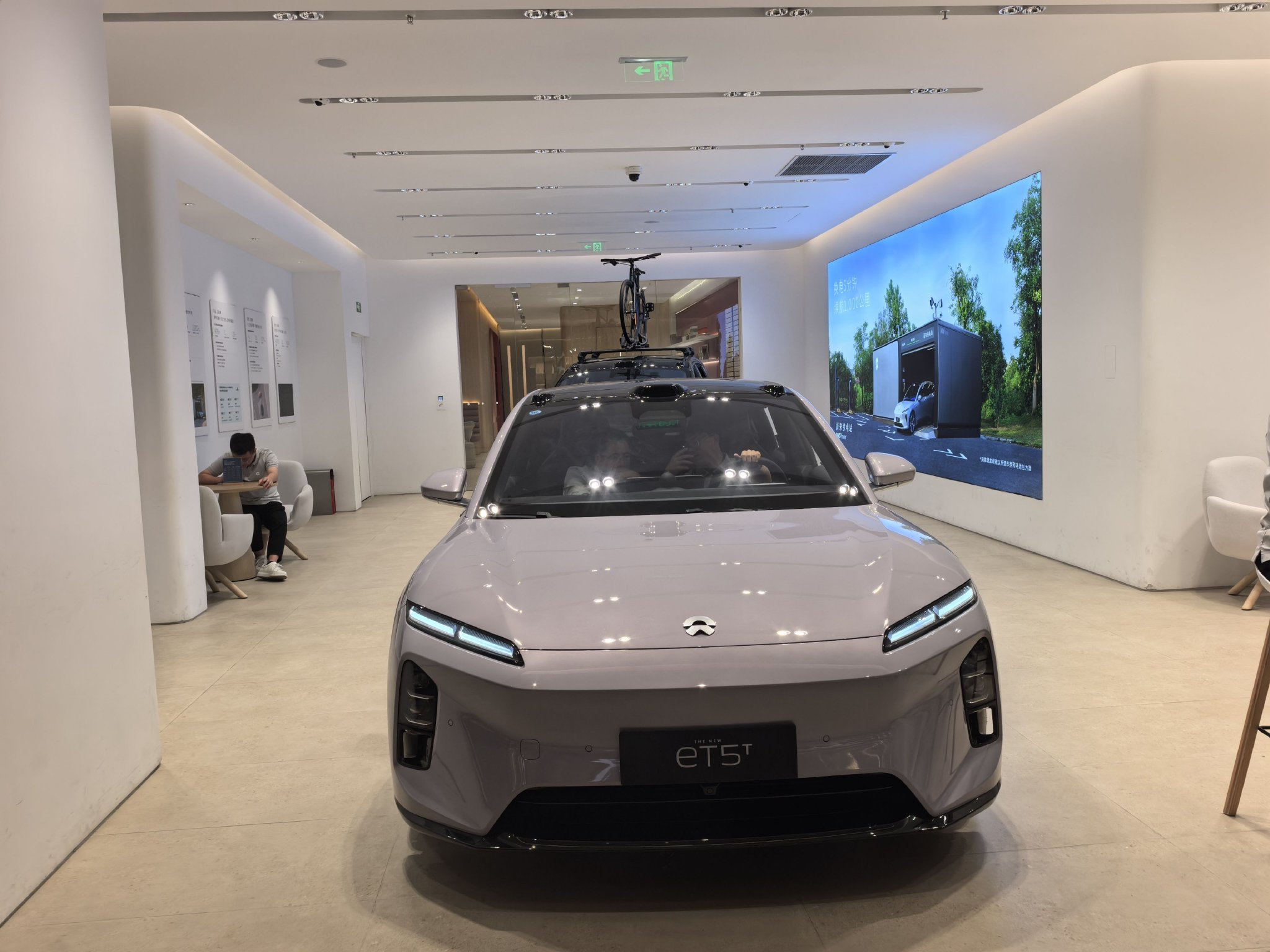 上海市汽车置换补贴将“摇号”，现车、展车或成窗口期“抢手货”