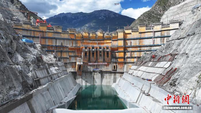 葉巴灘水電站。華電金沙江上遊開發有限公司葉巴灘分公司 供圖