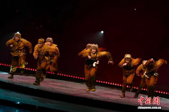 音樂劇《尋找李二狗》資料劇照。中國東方演藝集團供圖