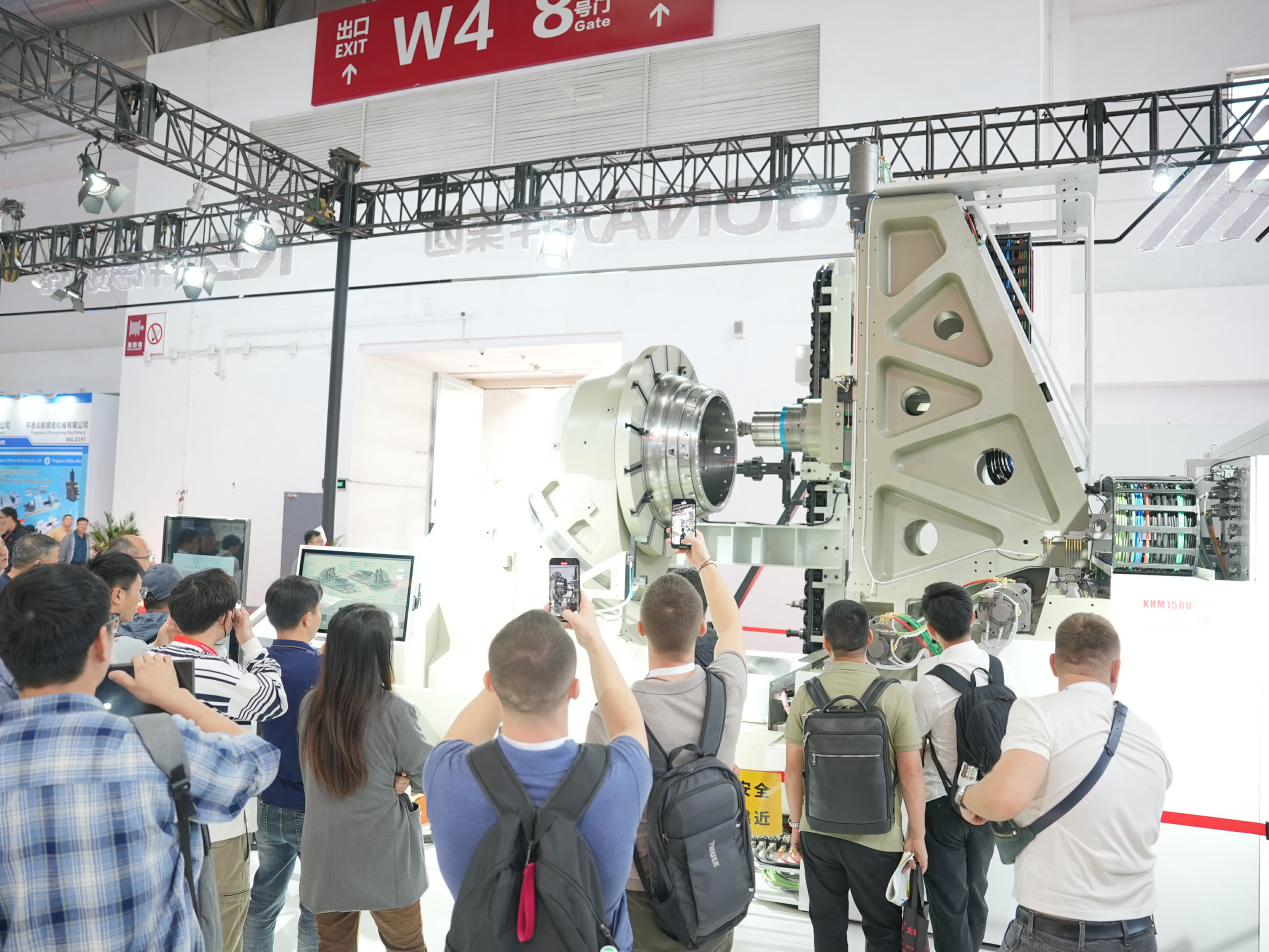 ͼΪʮŽйʻչƵطʽϳӹչʾֳƵعͼ