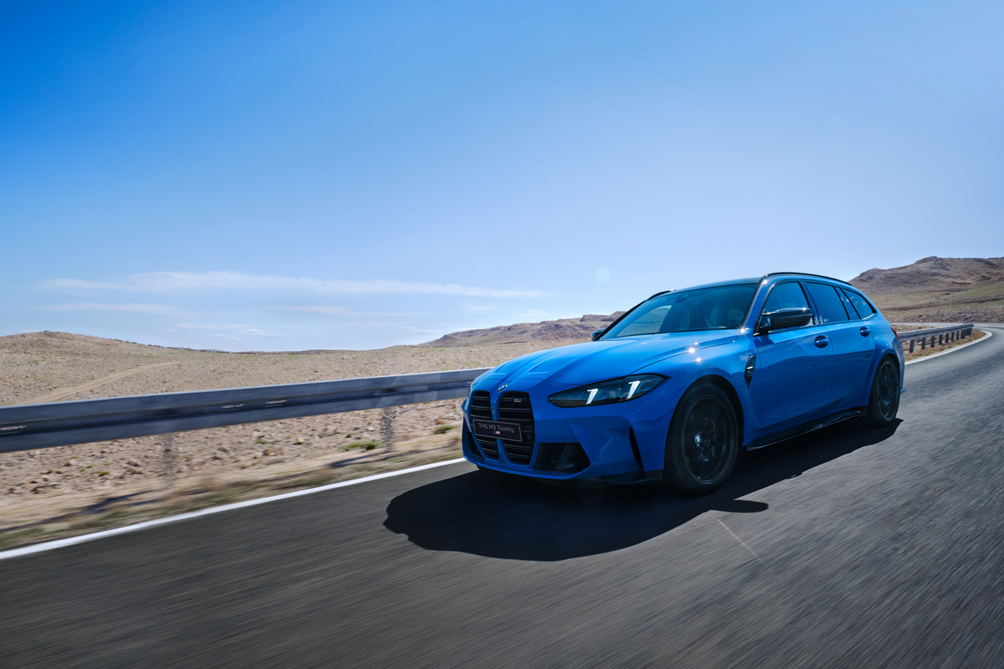 新宝马 M3 旅行版 11 月 1 日中国首秀：搭载 3.0T 双涡轮增压直列六缸发动机